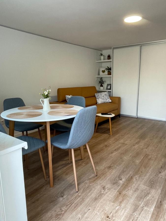 Home-In Apartma Ljubljana Kültér fotó